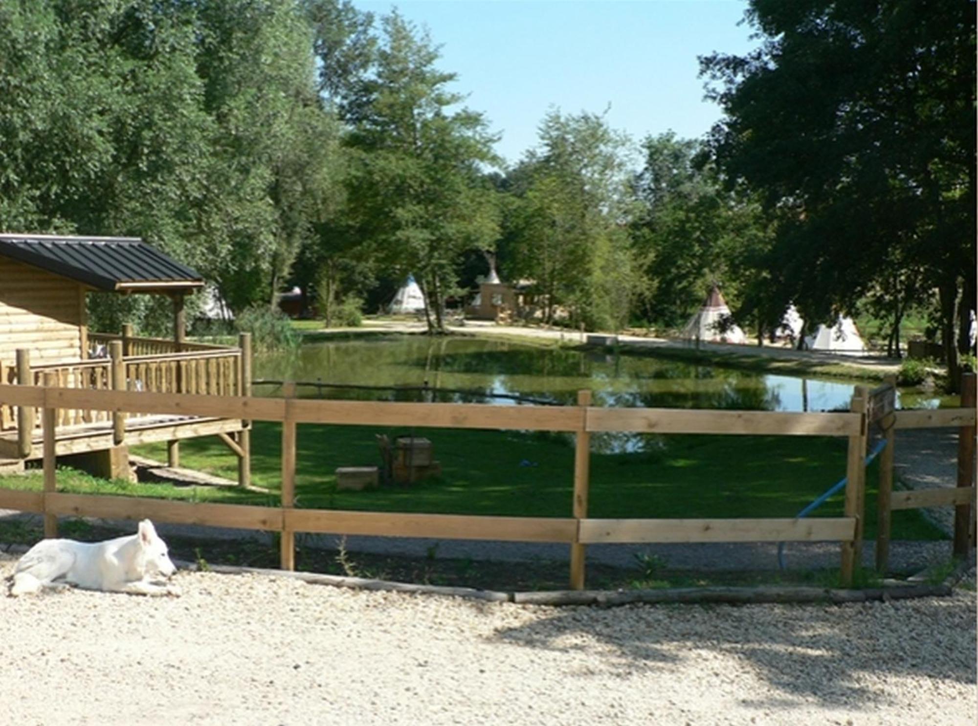 Etangs Du Moulin Otel Suzy Dış mekan fotoğraf