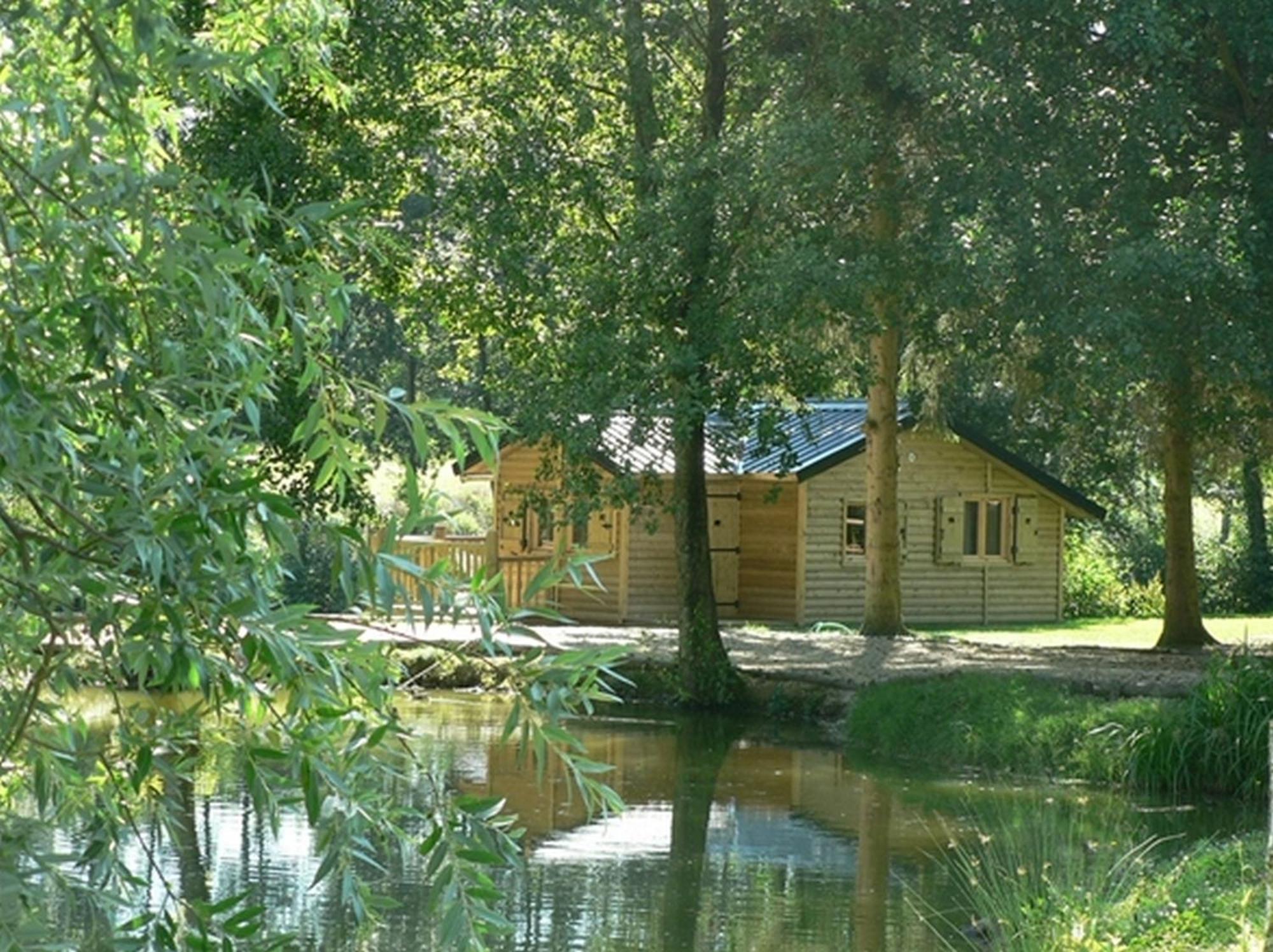Etangs Du Moulin Otel Suzy Dış mekan fotoğraf